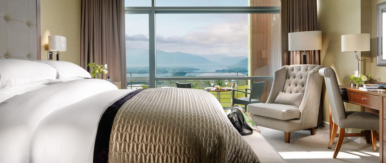Aghadoe Heights Hotel & Spa Killarney Exteriér fotografie A bedroom at The Killarney Collection