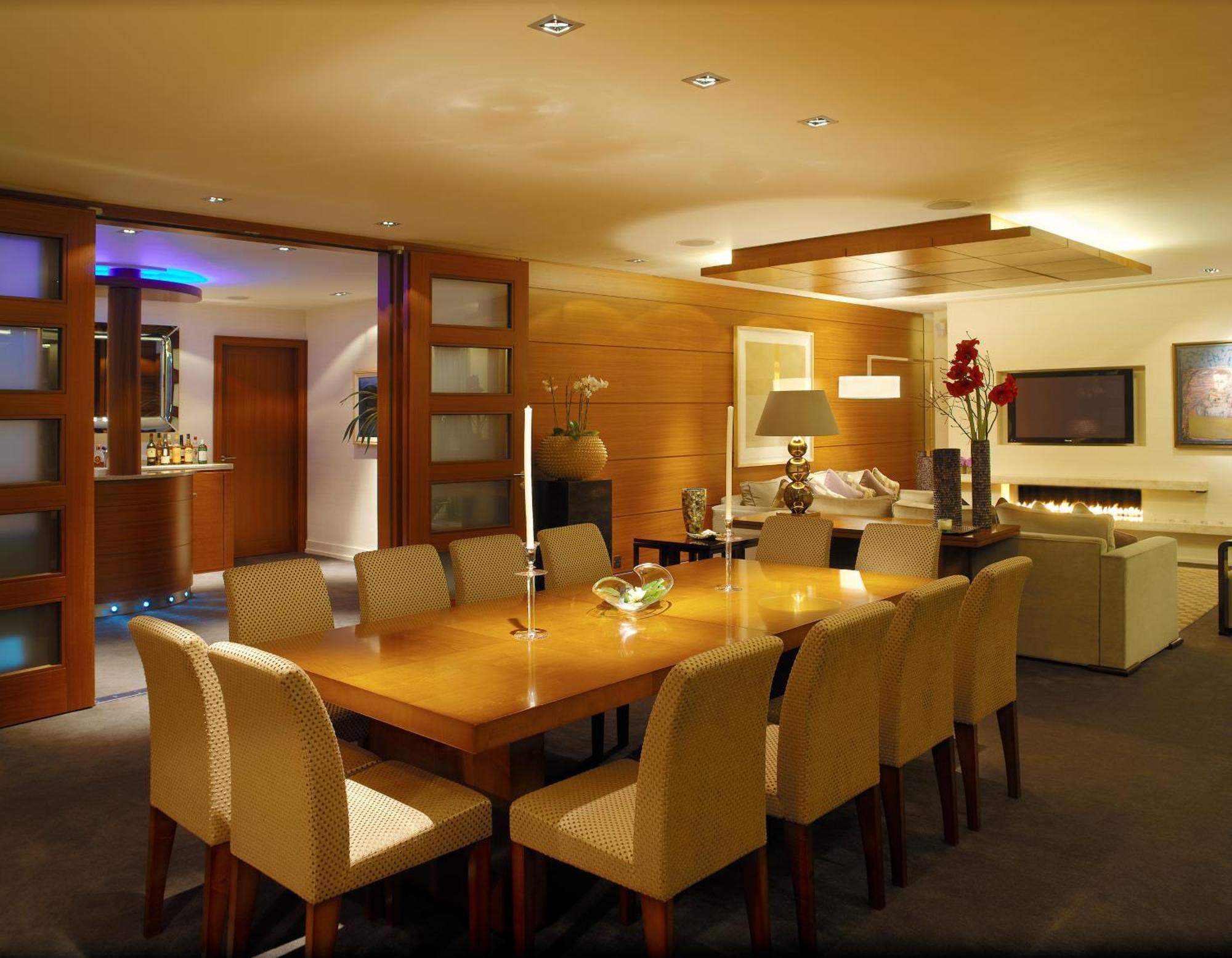 Aghadoe Heights Hotel & Spa Killarney Pokoj fotografie The interior of the British Airways Concorde Room
